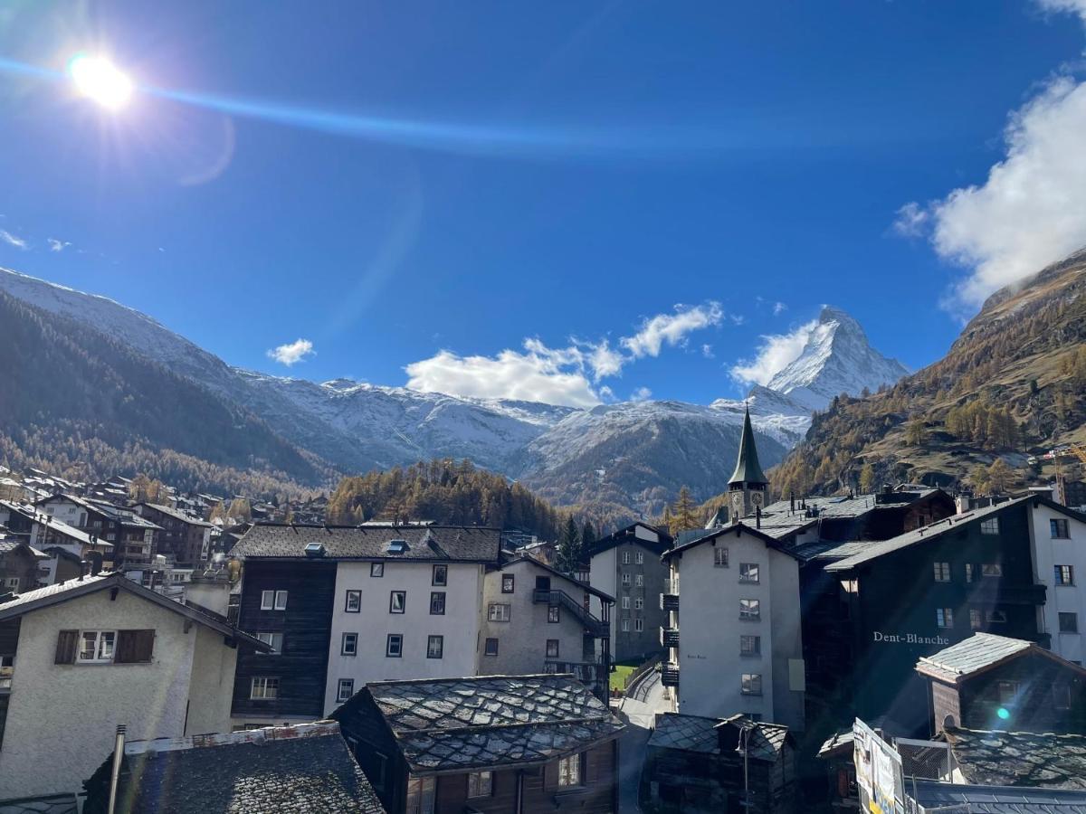 Hotel Excelsior Zermatt Bagian luar foto