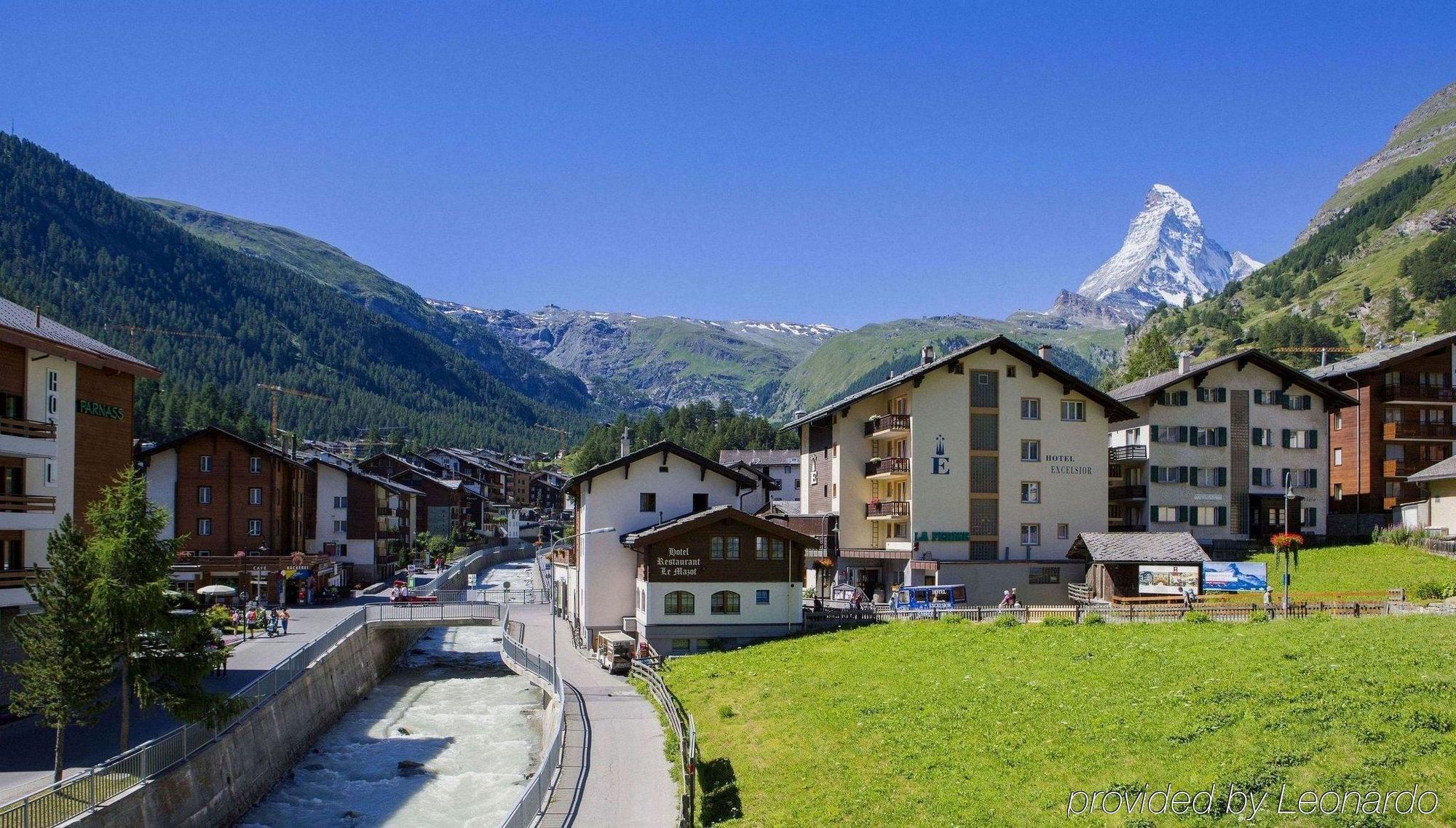 Hotel Excelsior Zermatt Bagian luar foto