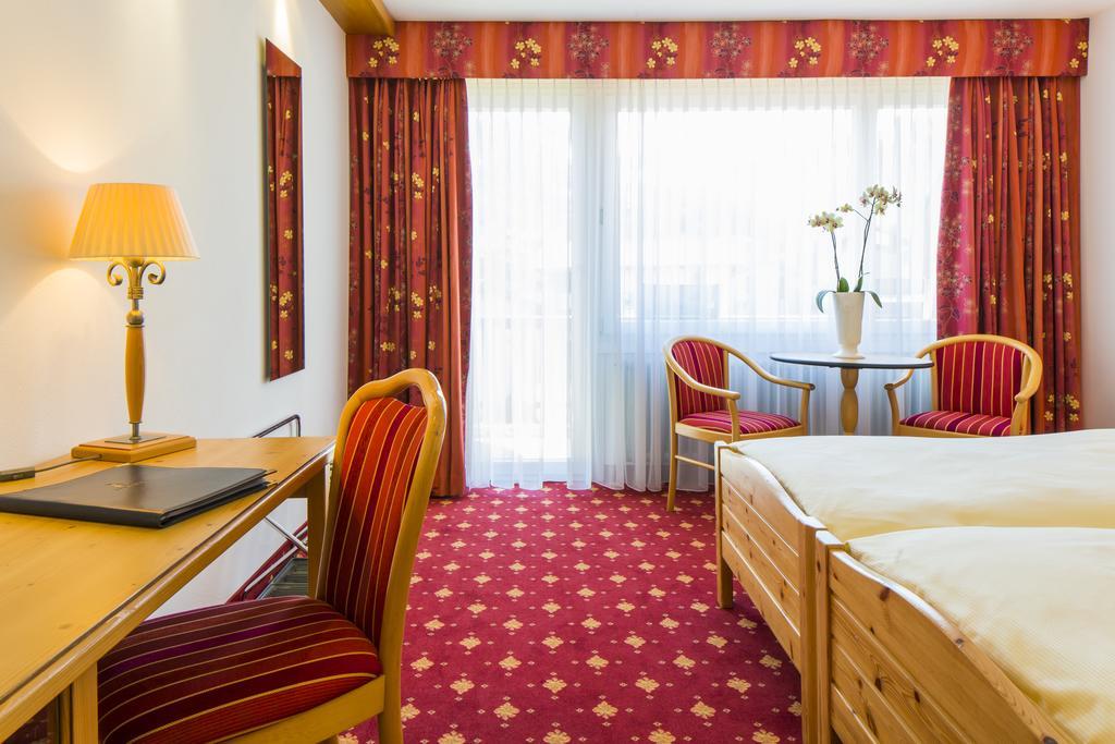 Hotel Excelsior Zermatt Bagian luar foto