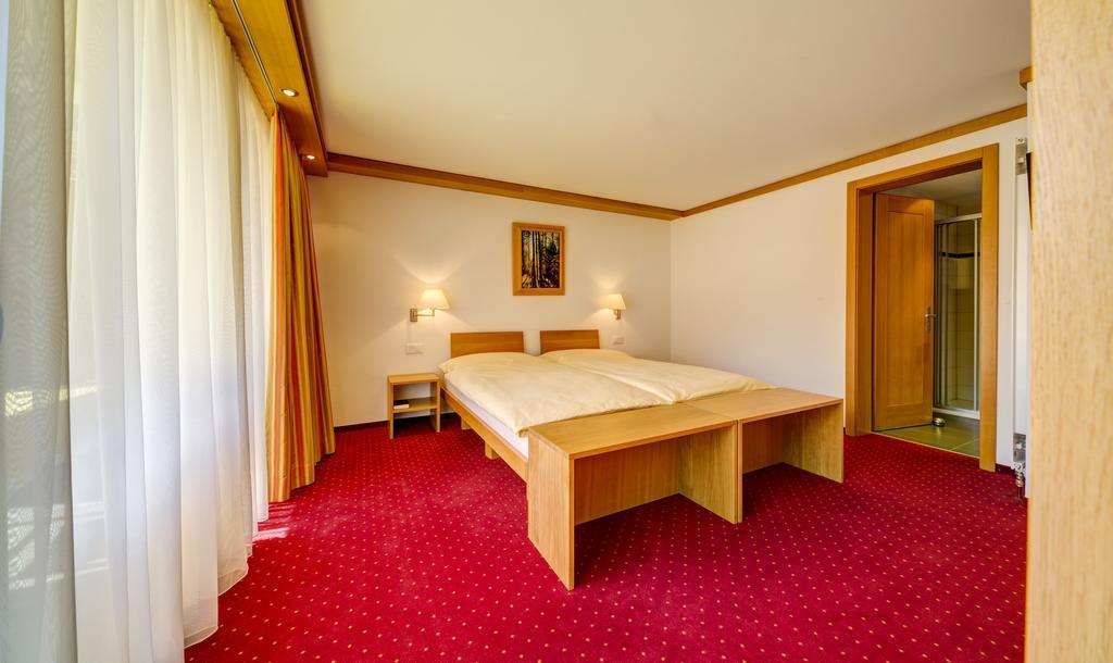 Hotel Excelsior Zermatt Bagian luar foto