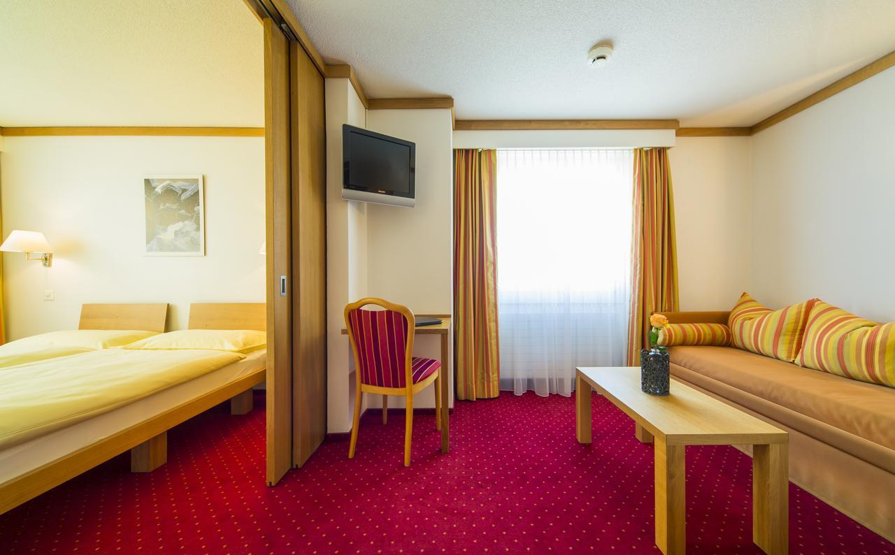 Hotel Excelsior Zermatt Bagian luar foto